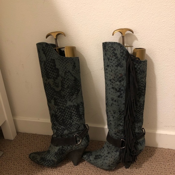 Isabella Marant animal print classic boot - Picture 3 of 6